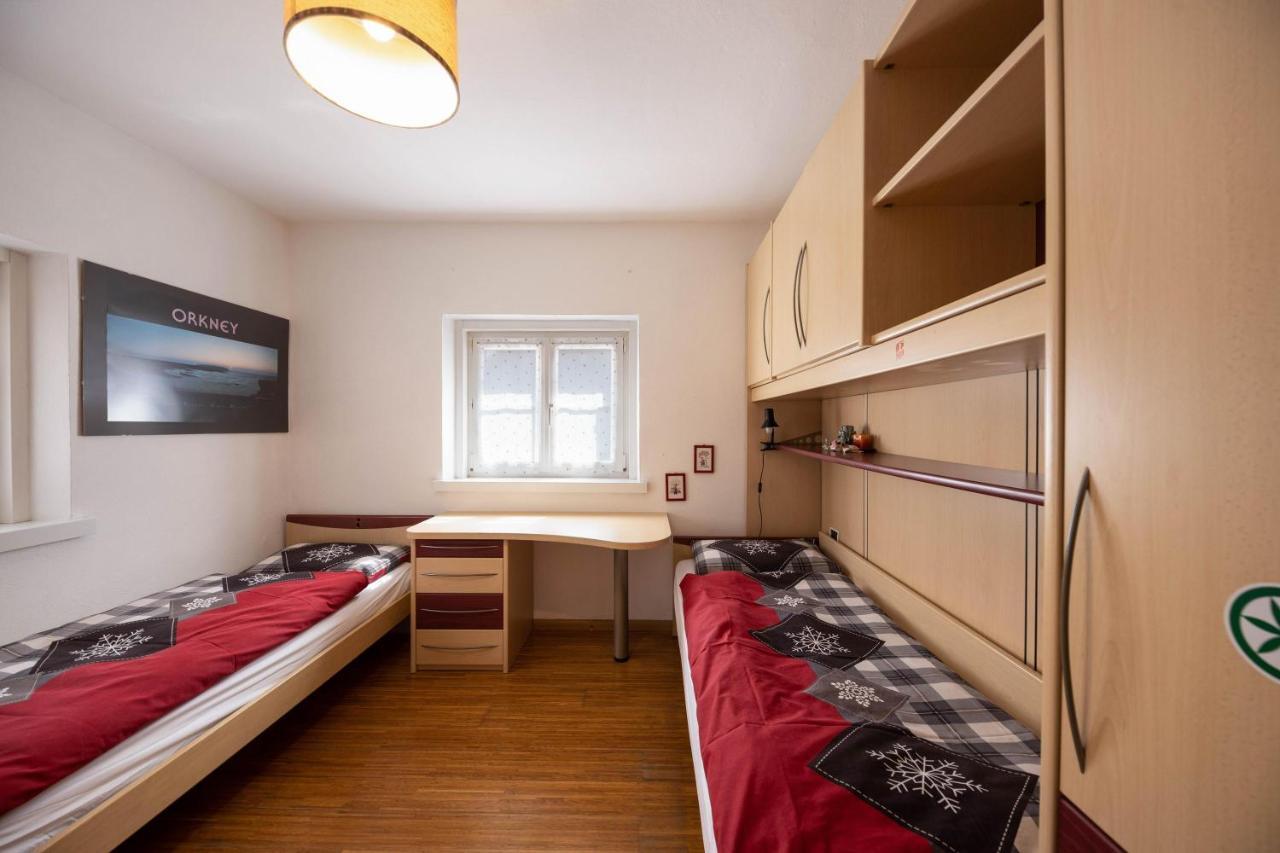 Ciasa Goti Apartment Моена Екстериор снимка